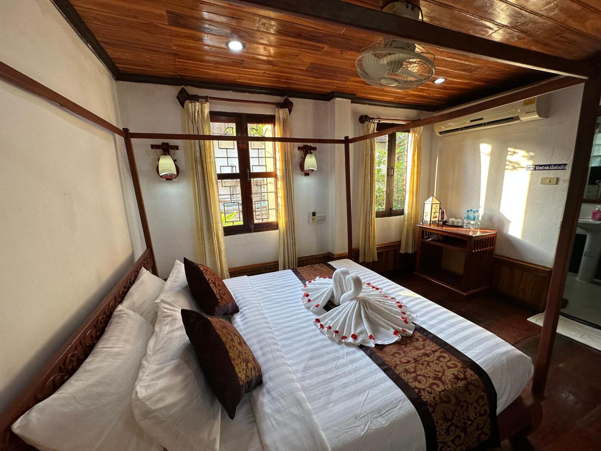 Villa Thida Mekong Riverside Luang Prabang Rum bild
